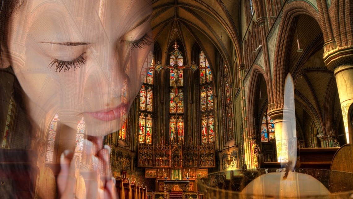 Praying Stained Glass Candle